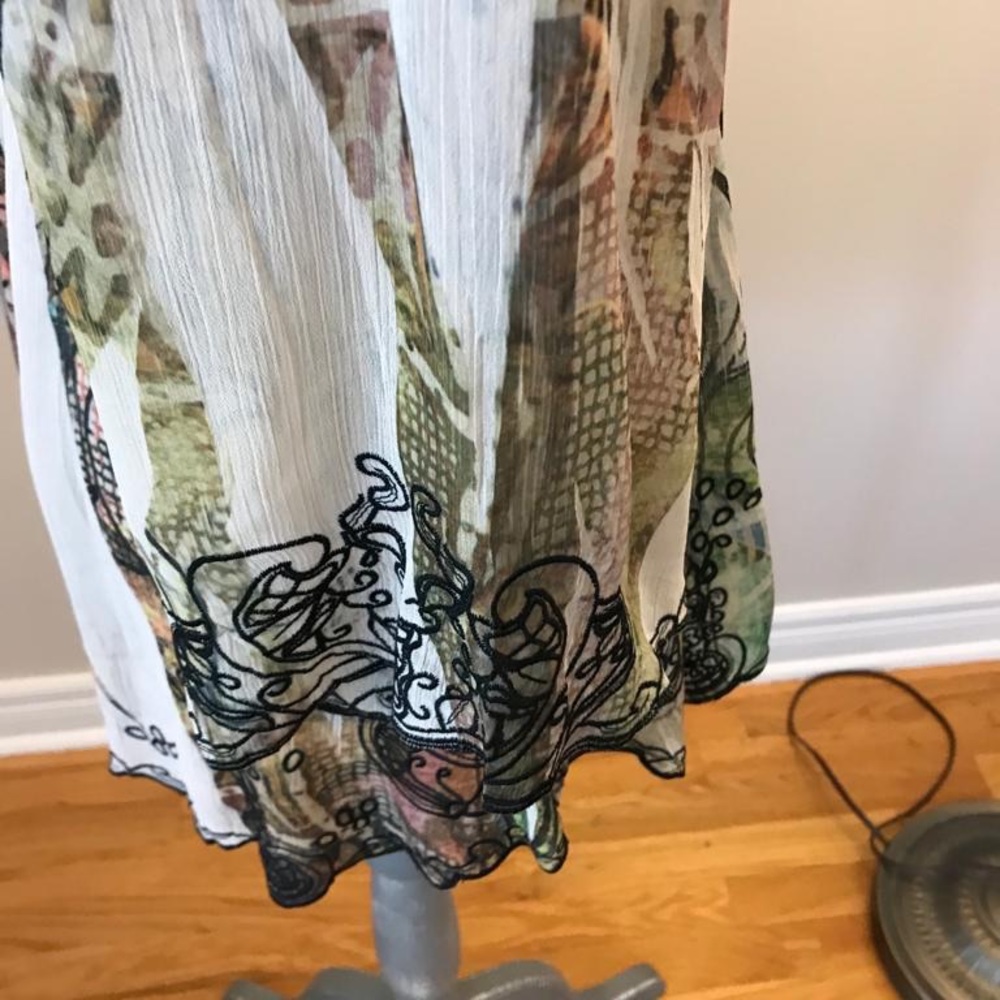 Blouse - Picture 4 of 5